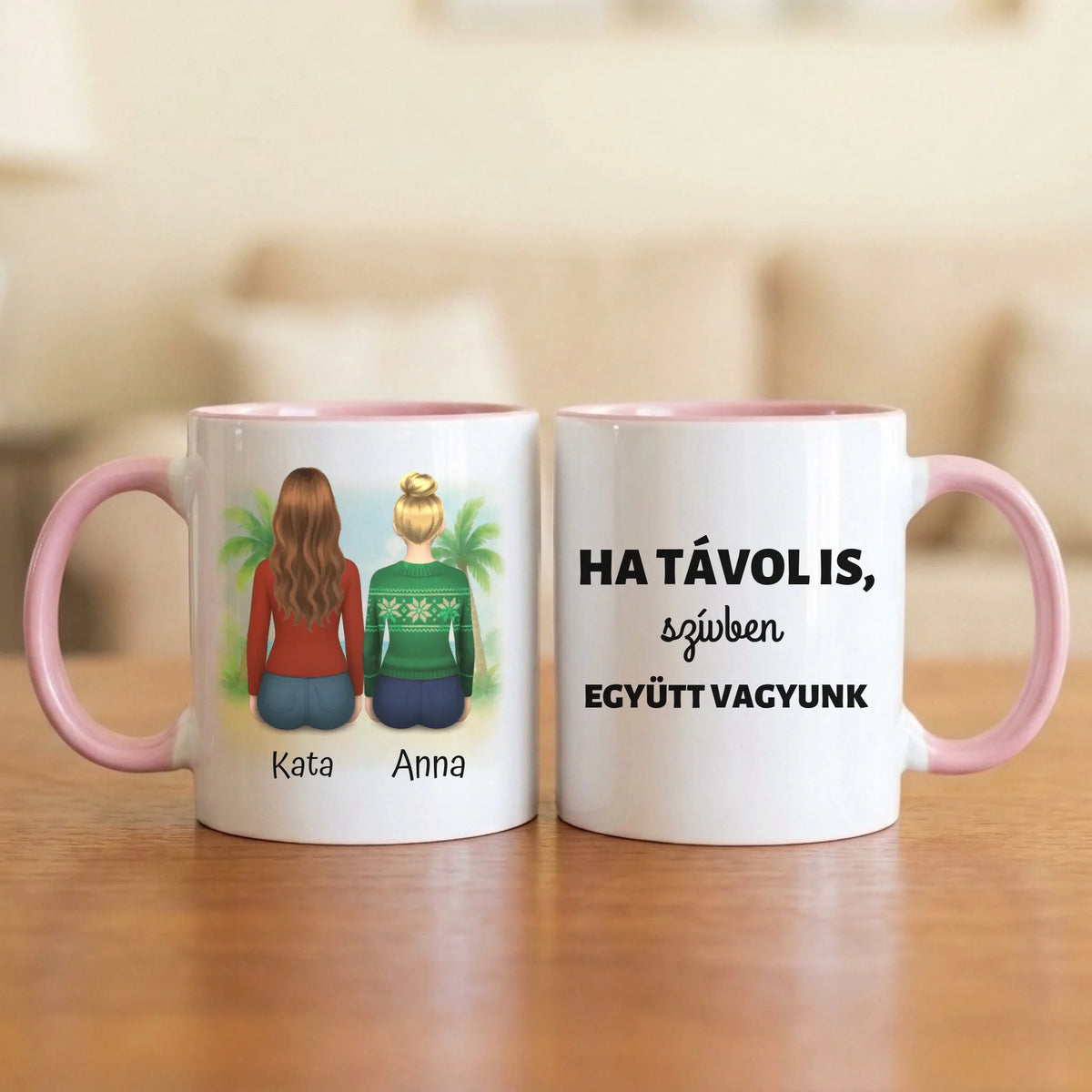Ha távol is, szívben együtt vagyunk – barátnős bögre 2–4 hátulról rajzolt nővel a tengerparton