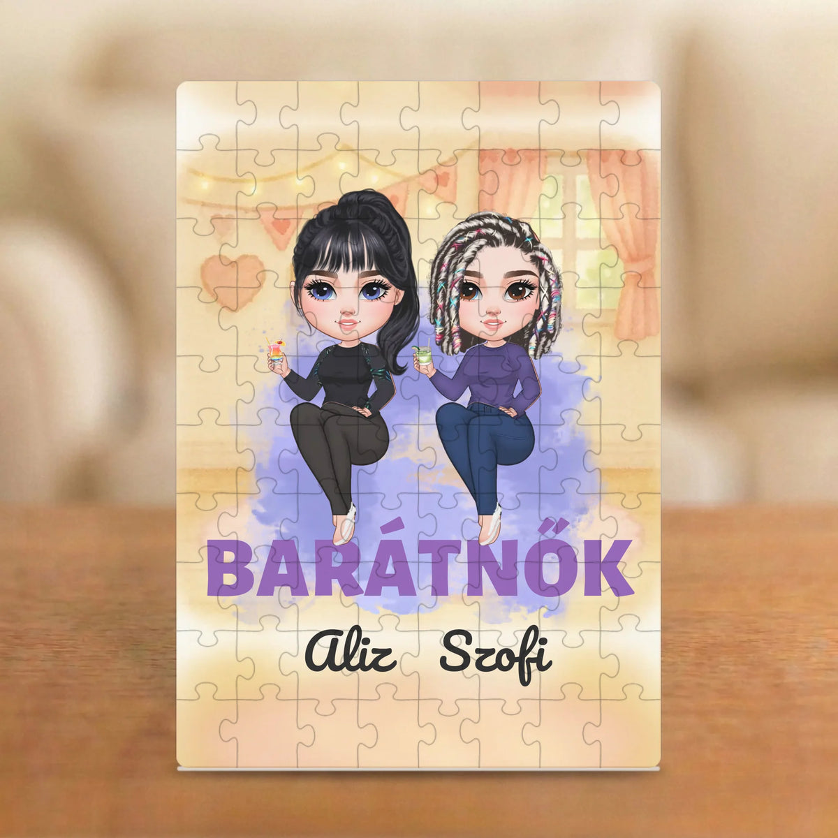 Barátnők a feliraton ülve – barátnős puzzle két figurával és nevekkel